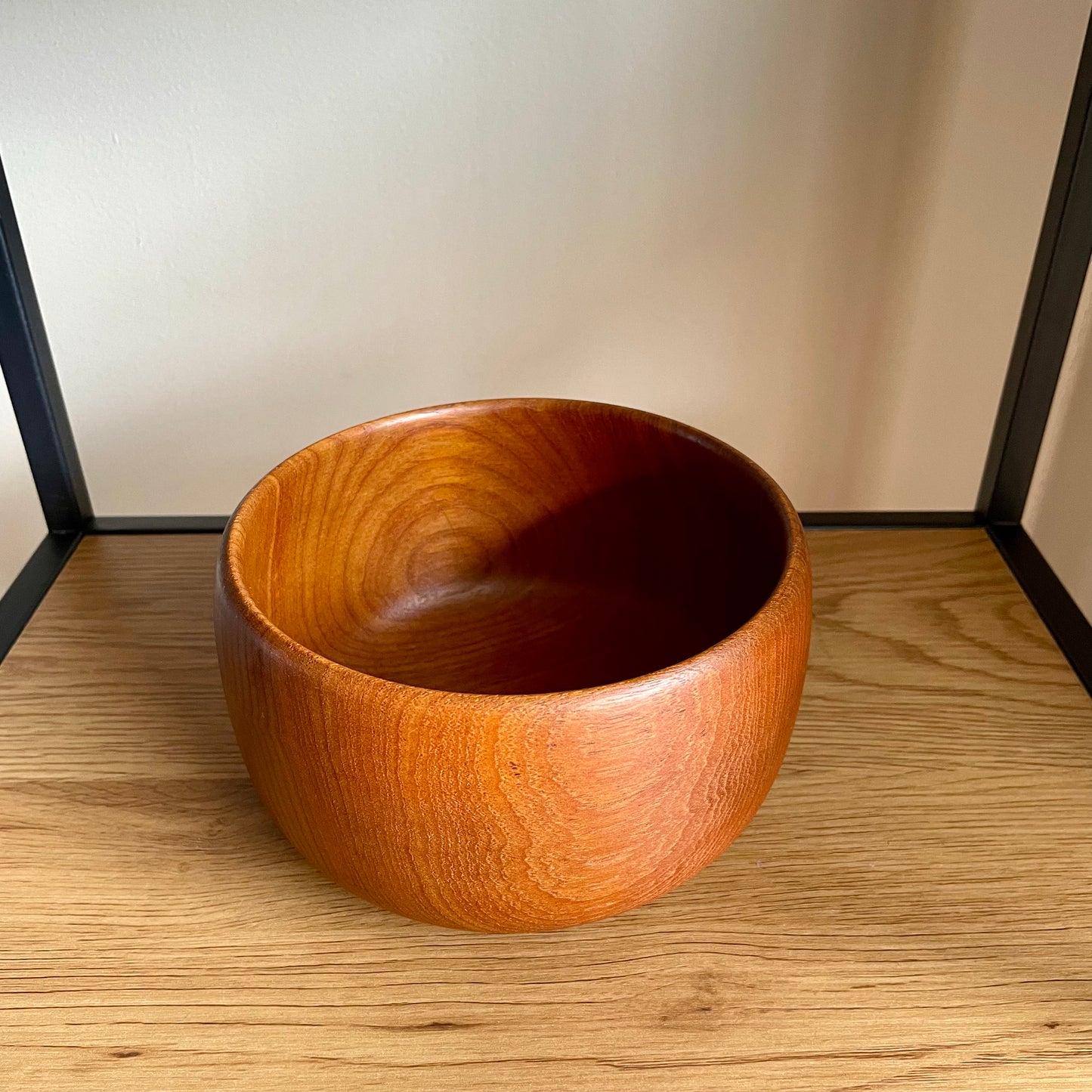 Skål i teak 16,5 cm