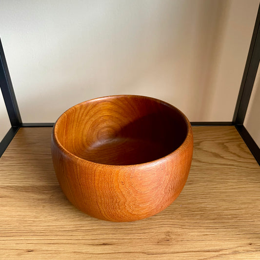 Skål i teak 16,5 cm